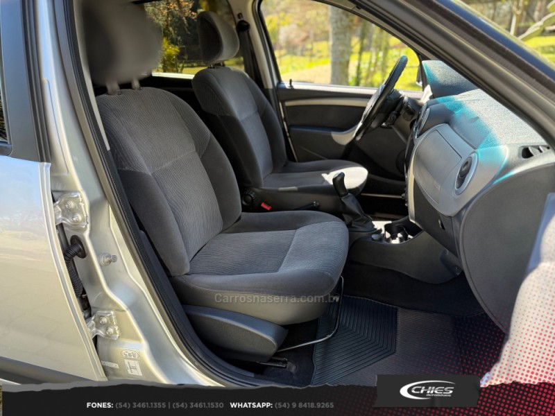SANDERO 1.6 PRIVILÉGE 8V FLEX 4P MANUAL - 2011 - CARLOS BARBOSA