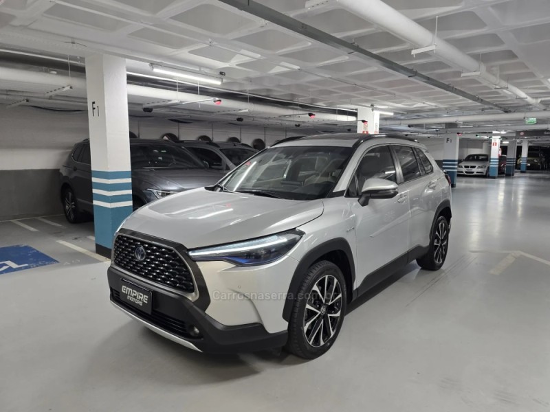 corolla 1.8 cross xrx 16v hibrido 4p automatico 2023 porto alegre