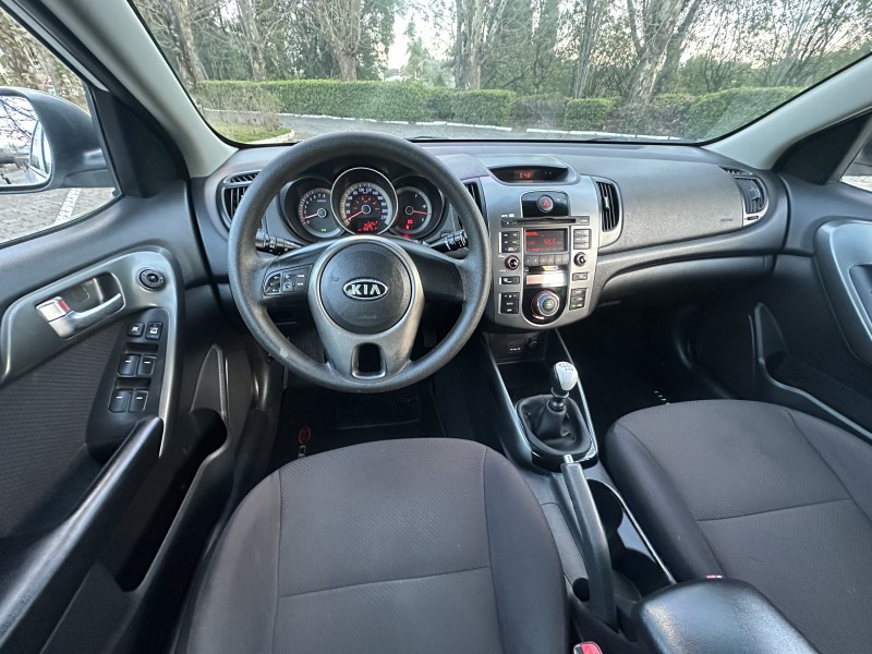 CERATO 1.6 EX3 SEDAN 16V GASOLINA 4P MANUAL - 2012 - CAXIAS DO SUL