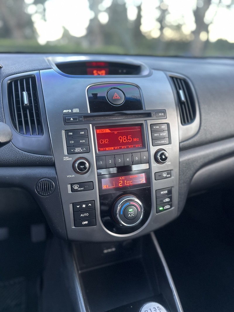 CERATO 1.6 EX3 SEDAN 16V GASOLINA 4P MANUAL - 2012 - CAXIAS DO SUL