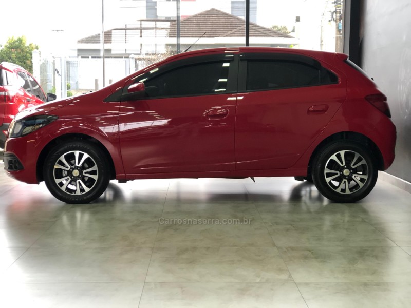 ONIX 1.4 MPFI LT 8V FLEX 4P MANUAL - 2016 - CAXIAS DO SUL