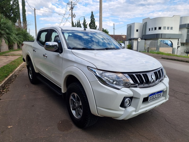 L200 TRITON 2.4 16V TURBO DIESEL SPORT HPE CD 4P 4X4 AUTOMÁTICO - 2020 - ARROIO DO MEIO