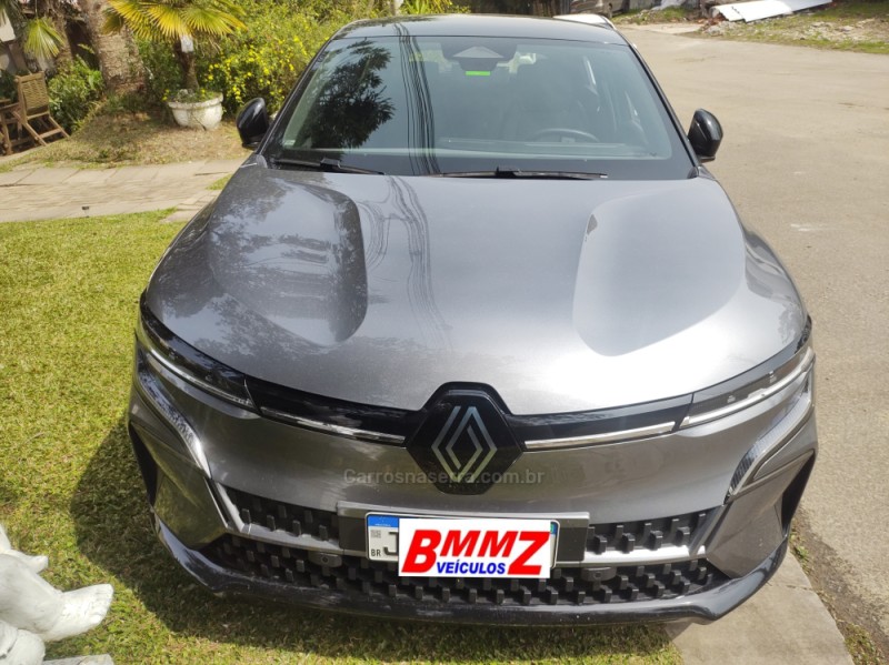 MÉGANE E-TECH ELÉTRICO 4P AUTOMÁTICO - 2024 - GRAMADO