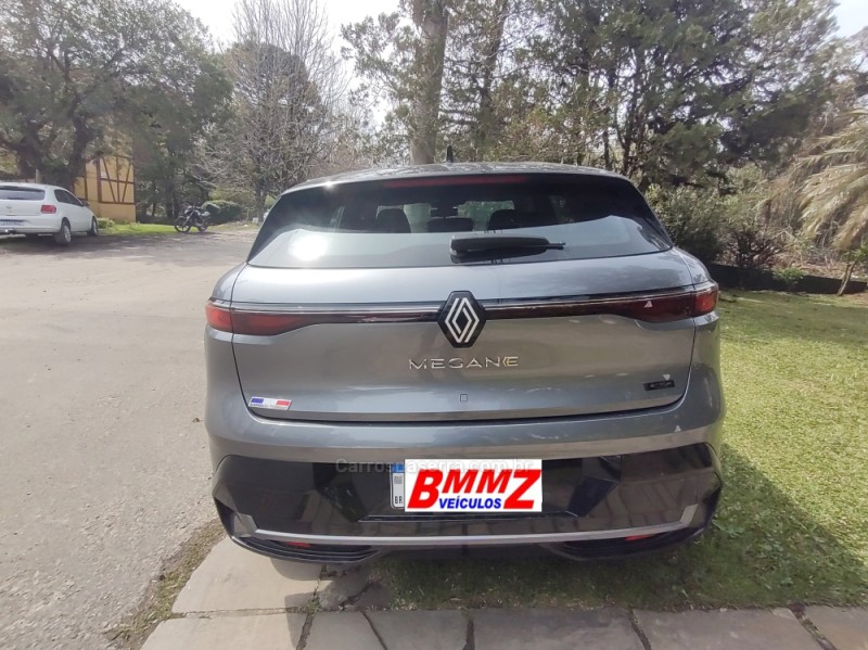 MÉGANE E-TECH ELÉTRICO 4P AUTOMÁTICO - 2024 - GRAMADO