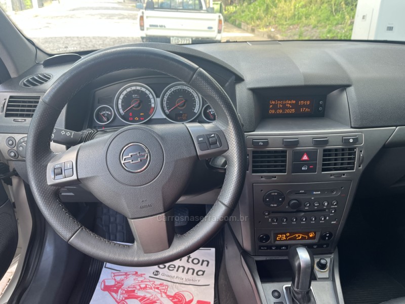 VECTRA 2.0 MPFI GT-X HATCH 8V FLEX 4P AUTOMÁTICO - 2011 - VERANóPOLIS