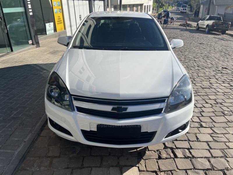 VECTRA 2.0 MPFI GT-X HATCH 8V FLEX 4P AUTOMÁTICO - 2011 - VERANóPOLIS