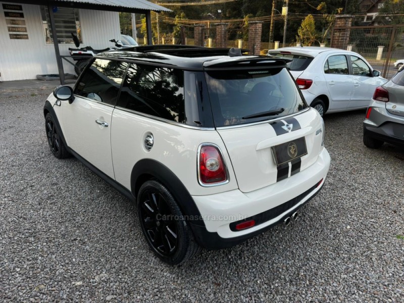 COOPER 1.6 S 16V TURBO GASOLINA 2P AUTOMÁTICO - 2010 - CANELA