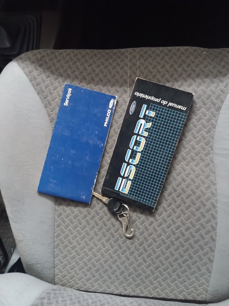 ESCORT 1.6 GL 8V GASOLINA 2P MANUAL - 1988 - FLORES DA CUNHA