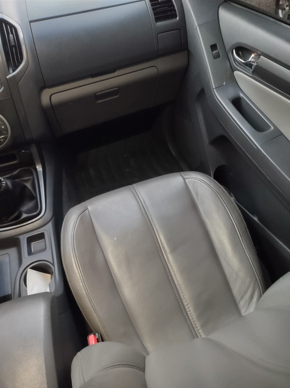 S10 2.4 LTZ 4X2 CD 8V FLEX 4P MANUAL - 2014 - VALE REAL