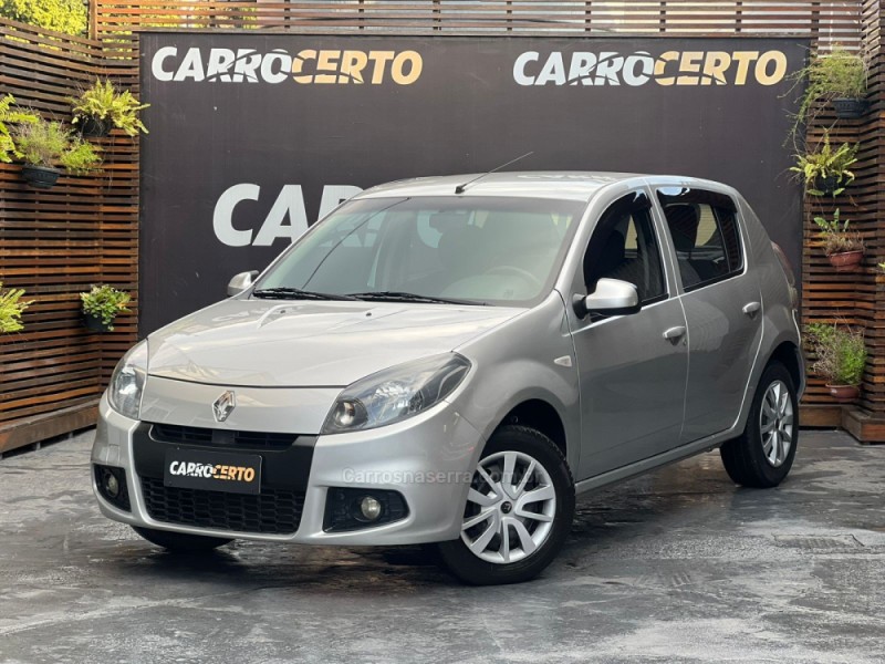 sandero 1.6 expression 16v flex 4p manual 2014 novo hamburgo