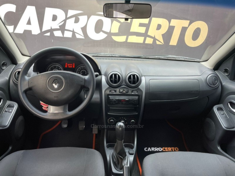SANDERO 1.6 EXPRESSION 16V FLEX 4P MANUAL - 2014 - NOVO HAMBURGO
