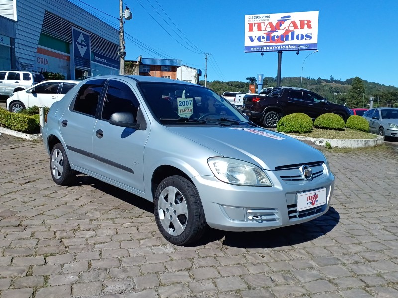 PRISMA 1.4 MPFI JOY 8V FLEX 4P MANUAL