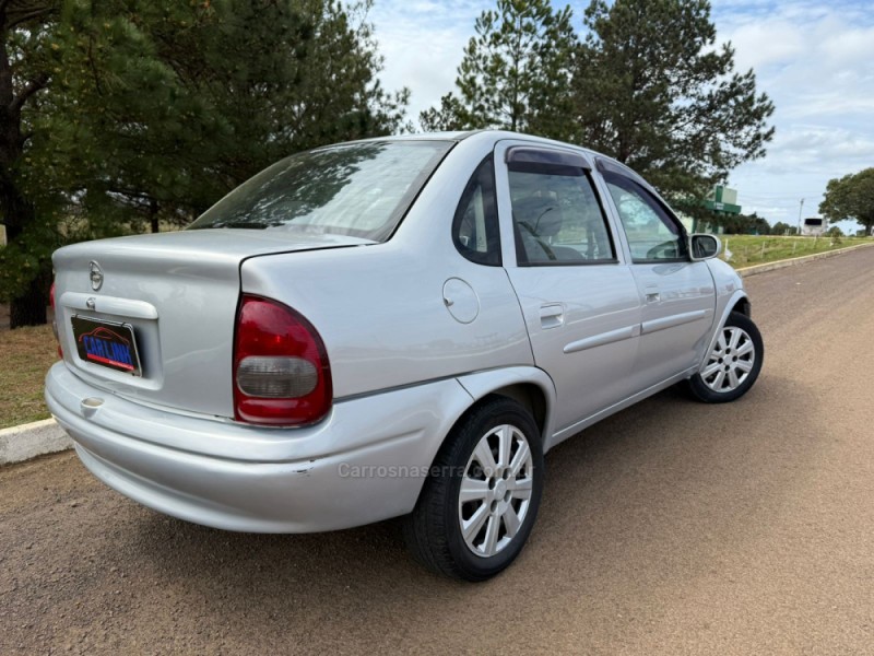 CORSA 1.0 MPFI WIND MILENIUM SEDAN 8V GASOLINA 4P MANUAL - 2004 - VACARIA