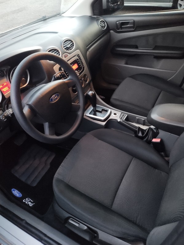 FOCUS 2.0 SE HATCH 16V FLEX 4P AUTO - 2009 - VALE REAL