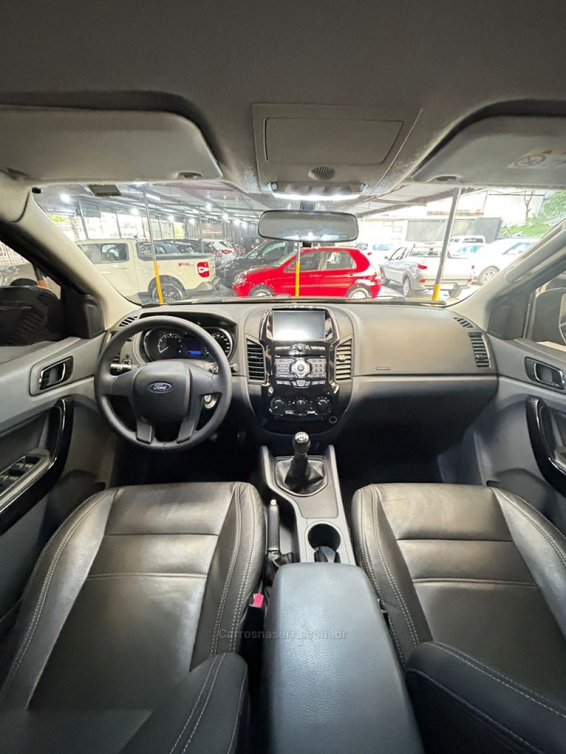 RANGER 2.5 XLS 4X2 CD 16V FLEX 4P MANUAL - 2013 - PASSO FUNDO