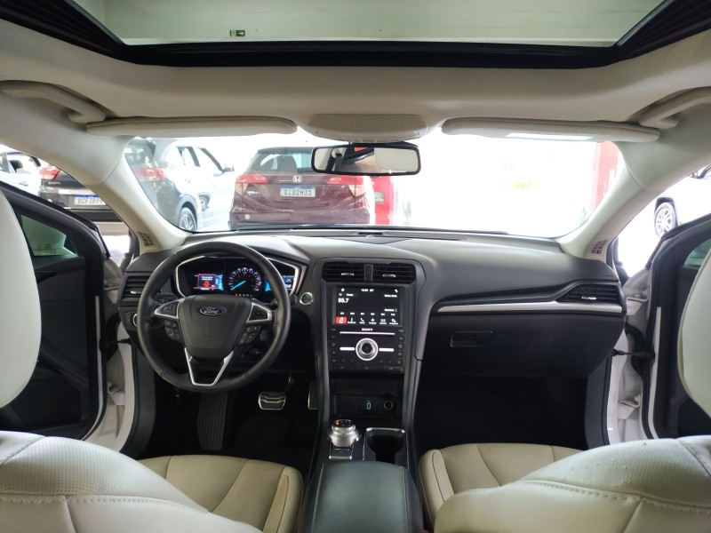 FUSION 2.0 TITANIUM PLUS 16V HÍBRIDO 4P AUTOMÁTICO - 2018 - CAXIAS DO SUL