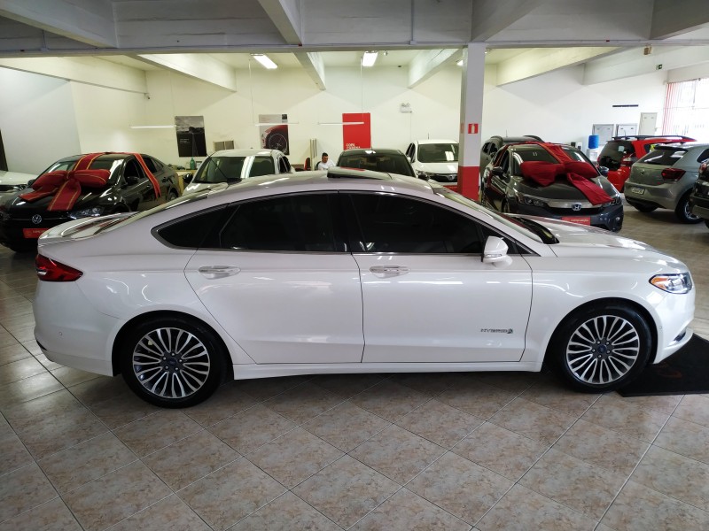 FUSION 2.0 TITANIUM PLUS 16V HÍBRIDO 4P AUTOMÁTICO - 2018 - CAXIAS DO SUL