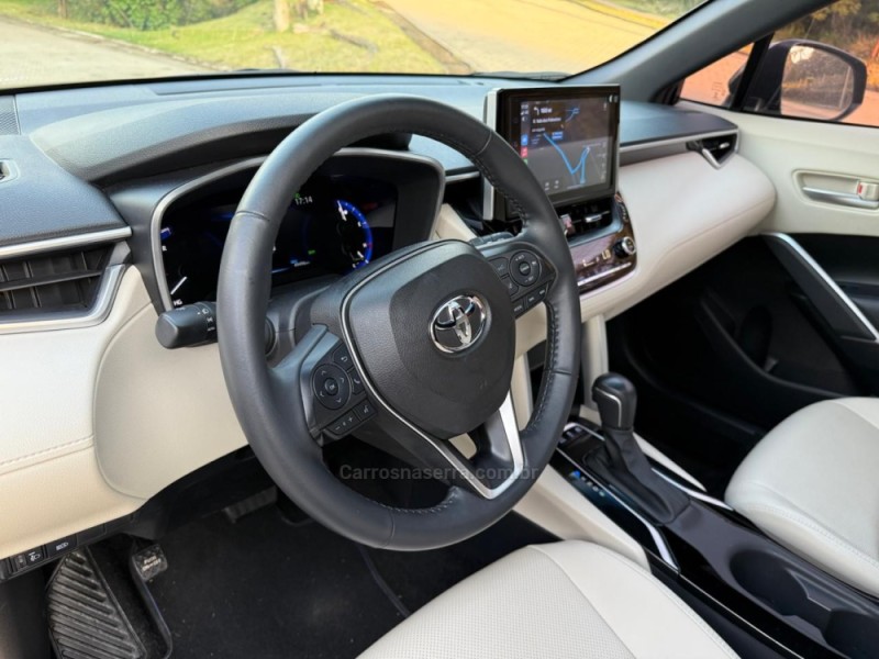 COROLLA 2.0 CROSS XRX 16V FLEX 4P AUTOMÁTICO - 2023 - IVOTI