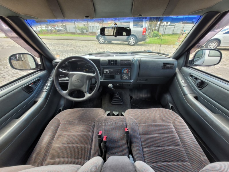 BLAZER 2.2 MPFI STD 4X2 8V GASOLINA 4P MANUAL - 2000 - CAXIAS DO SUL