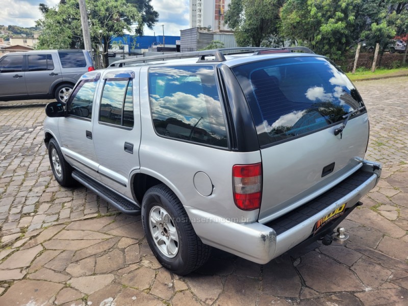 BLAZER 2.2 MPFI STD 4X2 8V GASOLINA 4P MANUAL - 2000 - CAXIAS DO SUL