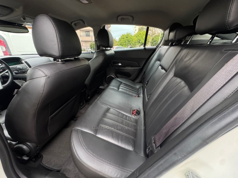 CRUZE 1.8 LT SPORT6 16V FLEX 4P AUTOMÁTICO - 2013 - TAPEJARA