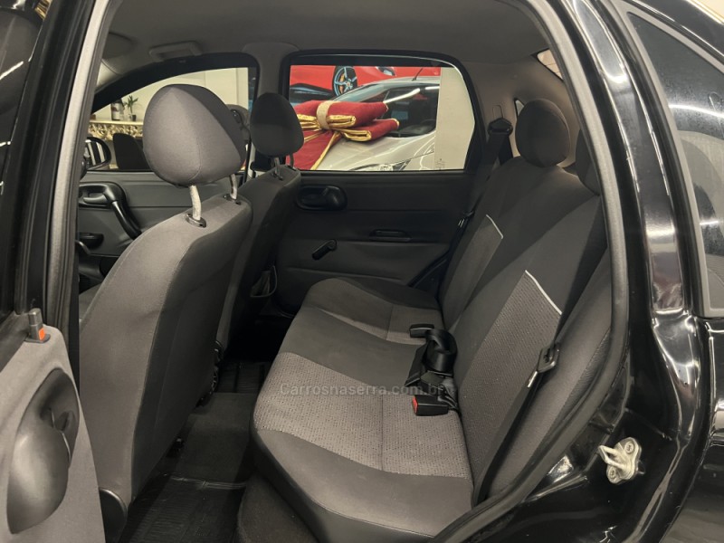 CLASSIC 1.0 VHC LS 8V FLEX 4P MANUAL - 2014 - NOVO HAMBURGO