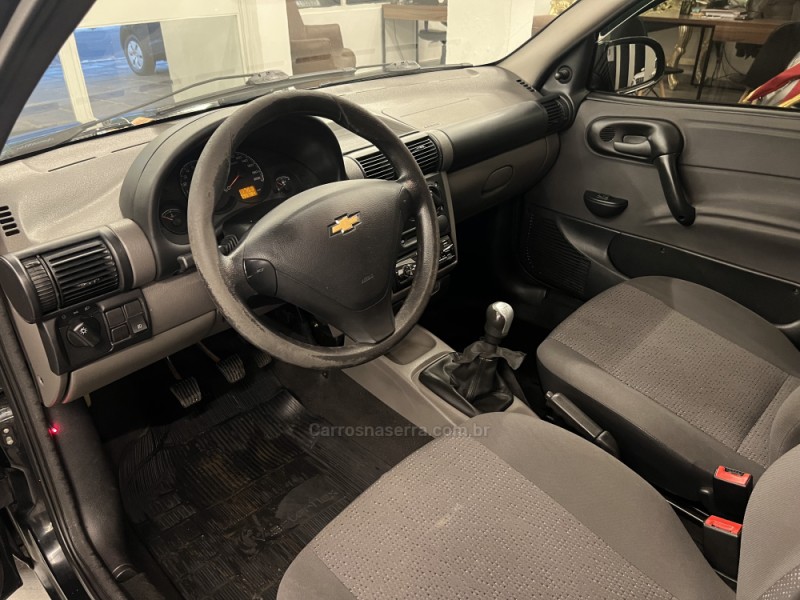CLASSIC 1.0 VHC LS 8V FLEX 4P MANUAL - 2014 - NOVO HAMBURGO