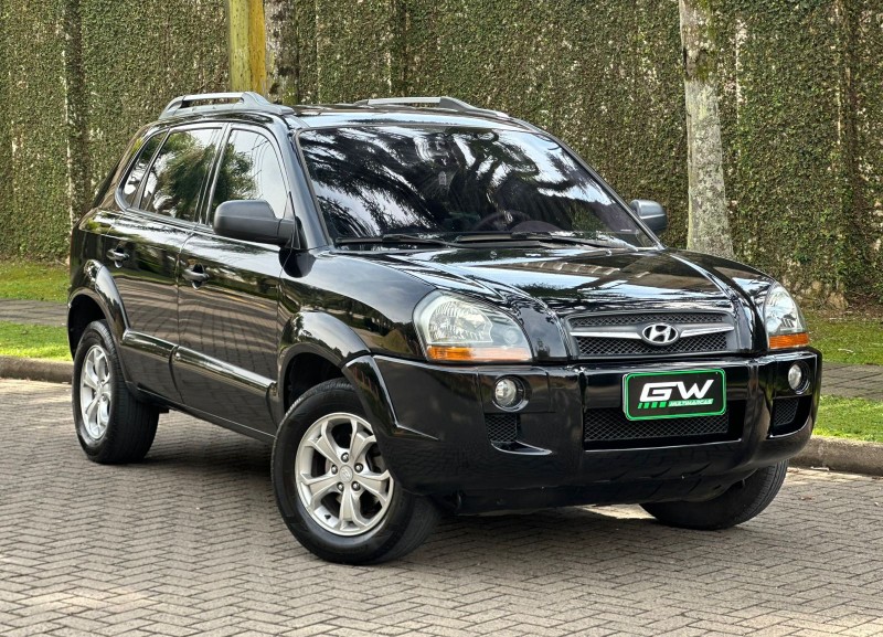 TUCSON 2.0 MPFI GL 16V 142CV 2WD GASOLINA 4P MANUAL - 2010 - CAXIAS DO SUL