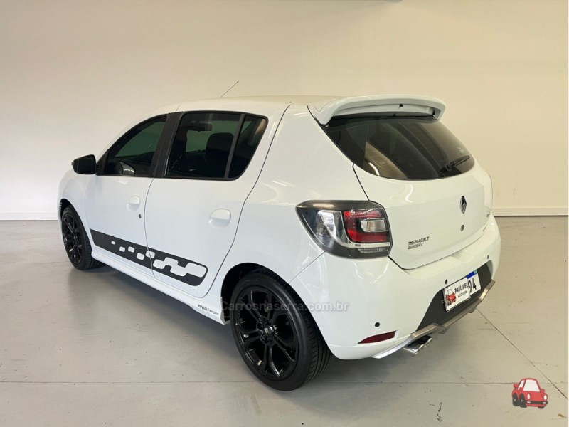 SANDERO 2.0 RS 16V FLEX 4P MANUAL - 2016 - CAXIAS DO SUL