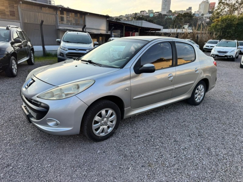 207 1.4 XR PASSION SPORT 8V FLEX 4P MANUAL - 2011 - CAXIAS DO SUL