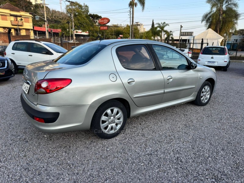 207 1.4 XR PASSION SPORT 8V FLEX 4P MANUAL - 2011 - CAXIAS DO SUL