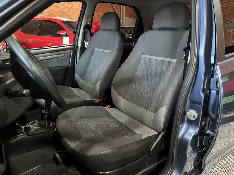 CELTA 1.0 MPFI LT 8V FLEX 4P MANUAL - 2015 - BENTO GONçALVES