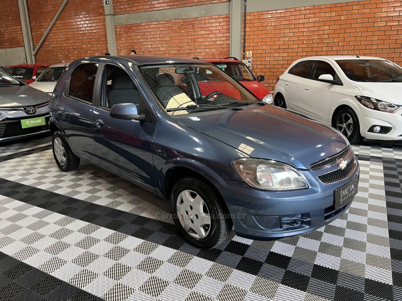 CELTA 1.0 MPFI LT 8V FLEX 4P MANUAL - 2015 - BENTO GONçALVES