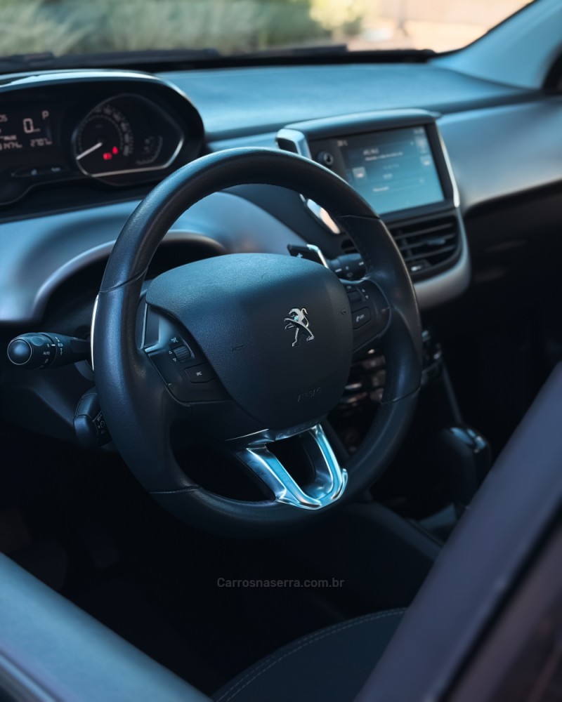 208 1.6 GRIFFE 16V FLEX 4P AUTOMÁTICO - 2017 - NOVO HAMBURGO
