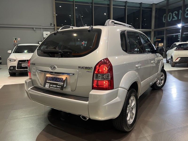 TUCSON 2.0 MPFI GLS BASE 16V 143CV 2WD FLEX 4P AUTOMÁTICO - 2014 - FARROUPILHA