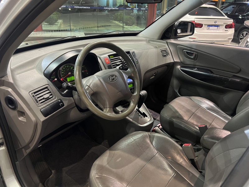 TUCSON 2.0 MPFI GLS BASE 16V 143CV 2WD FLEX 4P AUTOMÁTICO - 2014 - FARROUPILHA