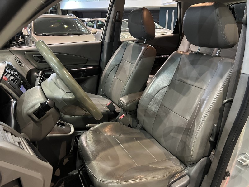 TUCSON 2.0 MPFI GLS BASE 16V 143CV 2WD FLEX 4P AUTOMÁTICO - 2014 - FARROUPILHA