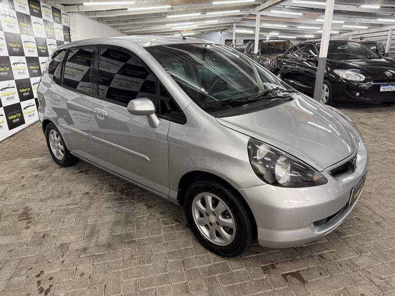 FIT 1.4 LX 8V GASOLINA 4P AUTOMÁTICO - 2004 - CAXIAS DO SUL