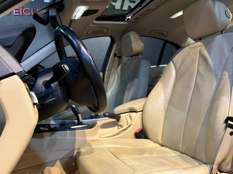 328I 2.0 SEDAN 16V GASOLINA 4P AUTOMÁTICO - 2013 - ANTôNIO PRADO