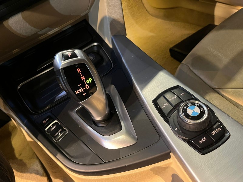 328I 2.0 SEDAN 16V GASOLINA 4P AUTOMÁTICO - 2013 - ANTôNIO PRADO