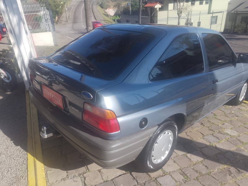 ESCORT 1.8 I GL 8V GASOLINA 2P MANUAL - 1995 - CAXIAS DO SUL