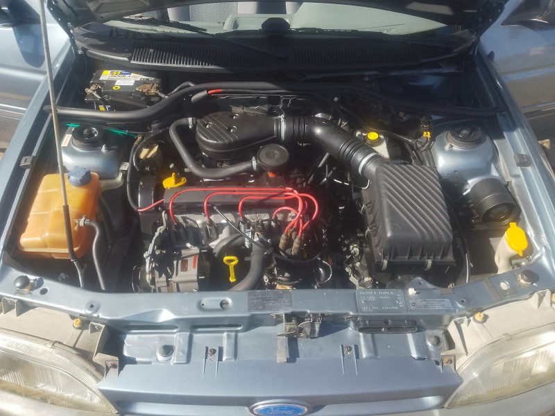 ESCORT 1.8 I GL 8V GASOLINA 2P MANUAL - 1995 - CAXIAS DO SUL