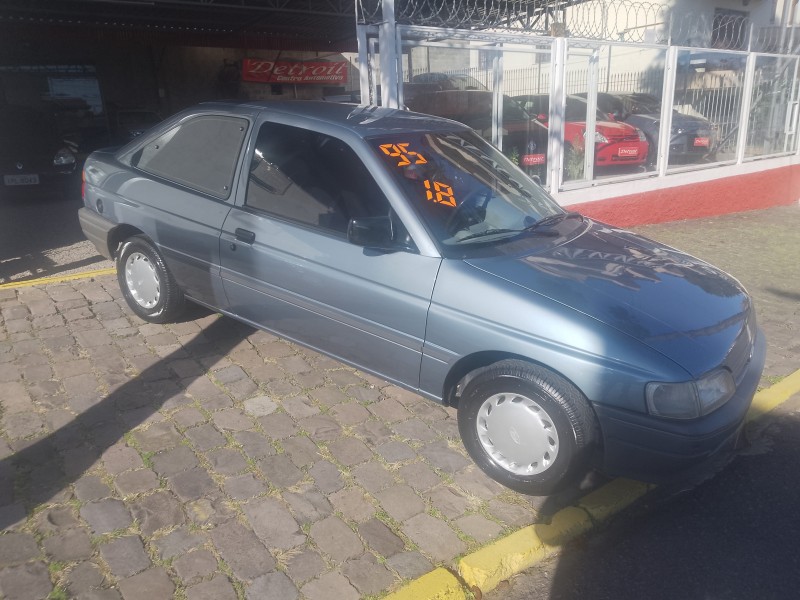 escort 1.8 i gl 8v gasolina 2p manual 1995 caxias do sul