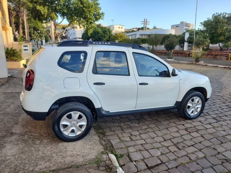 DUSTER 1.6 EXPRESSION 4X2 16V FLEX 4P MANUAL - 2020 - GUAPORé