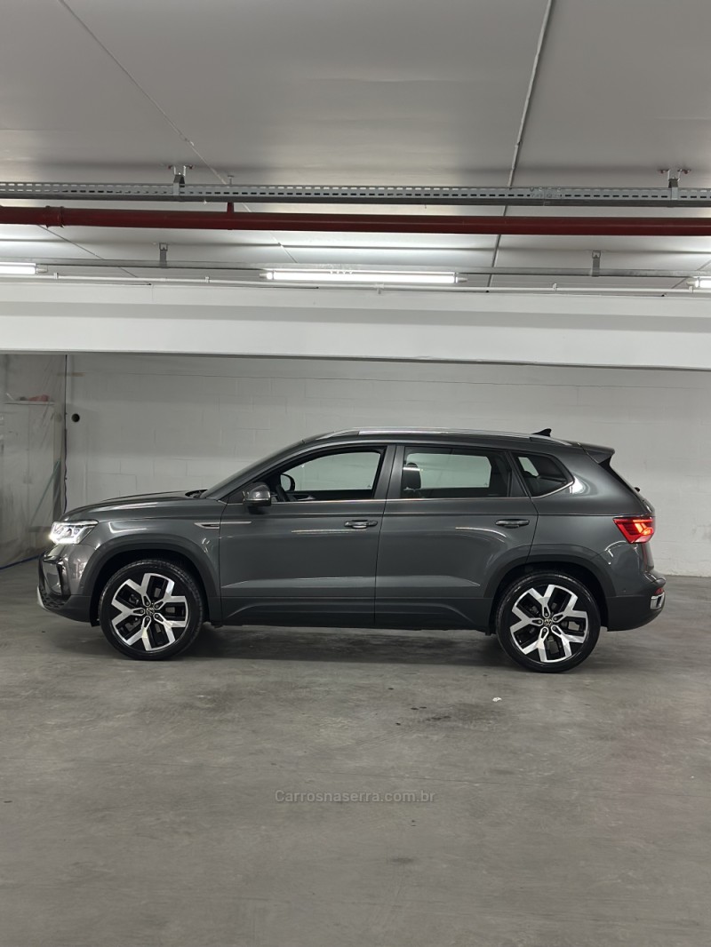 TAOS 1.4 16V HIGHLINE TSI FLEX 4P AUTOMÁTICO - 2024 - CAXIAS DO SUL