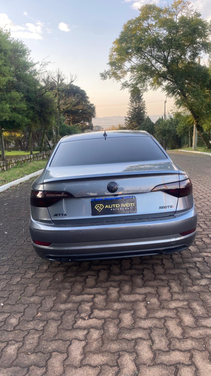 JETTA 1.4 R-LINE 250 16V TSI FLEX 4P AUTOMÁTICO - 2019 - IVOTI