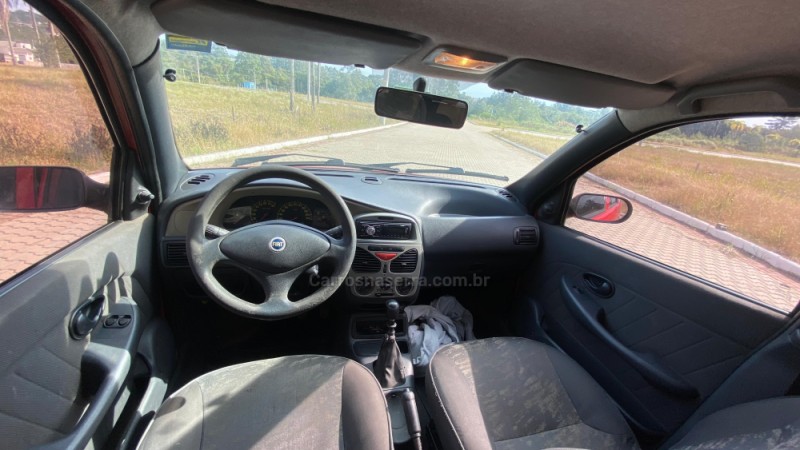PALIO 1.8 MPI ADVENTURE WEEKEND 8V GASOLINA 4P MANUAL - 2003 - IVOTI