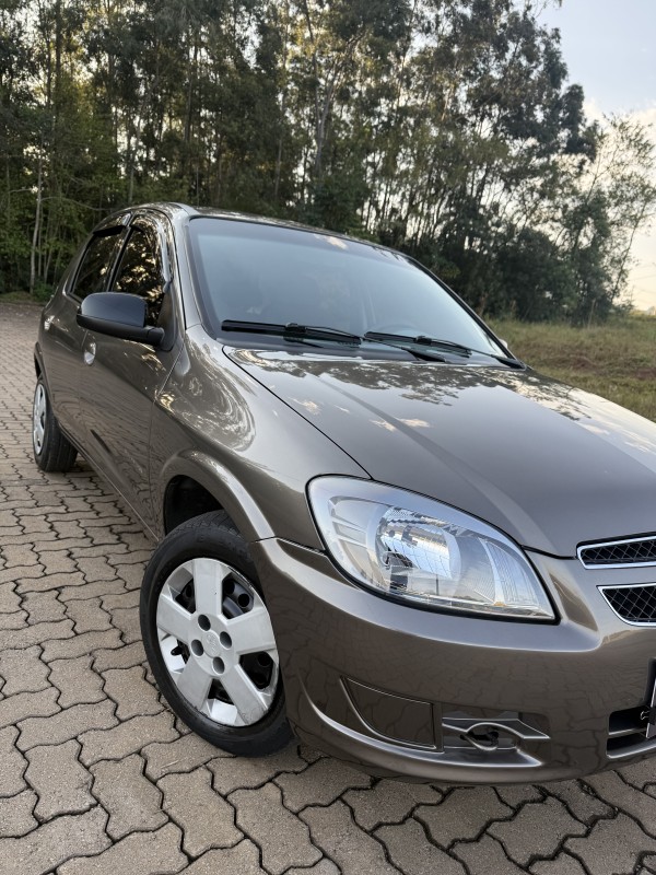 CELTA 1.0 VHCE LT 8V FLEX 4P MANUAL - 2014 - ARROIO DO MEIO