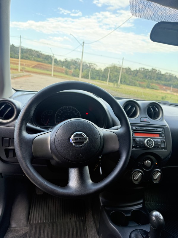VERSA 1.6 16V FLEX SV 4P MANUAL - 2013 - ARROIO DO MEIO