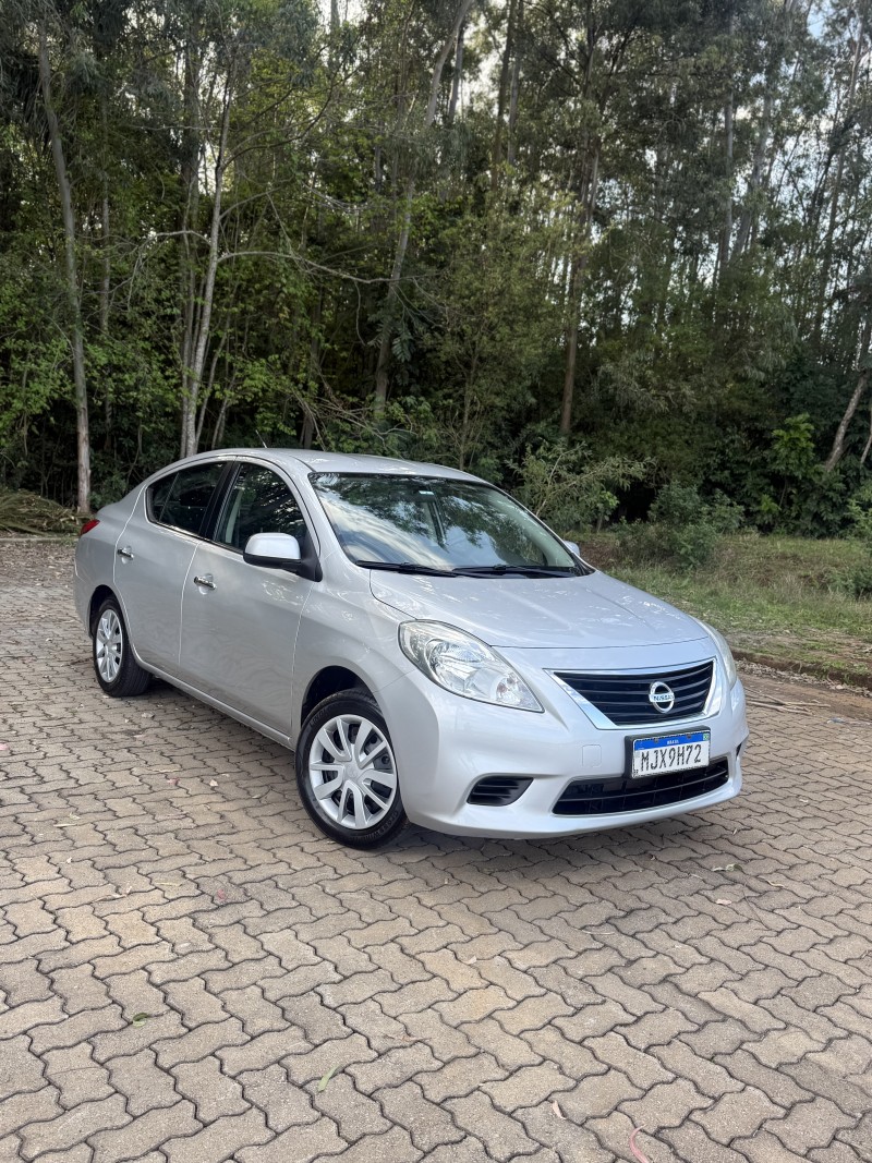 versa 1.6 16v flex sv 4p manual 2013 arroio do meio